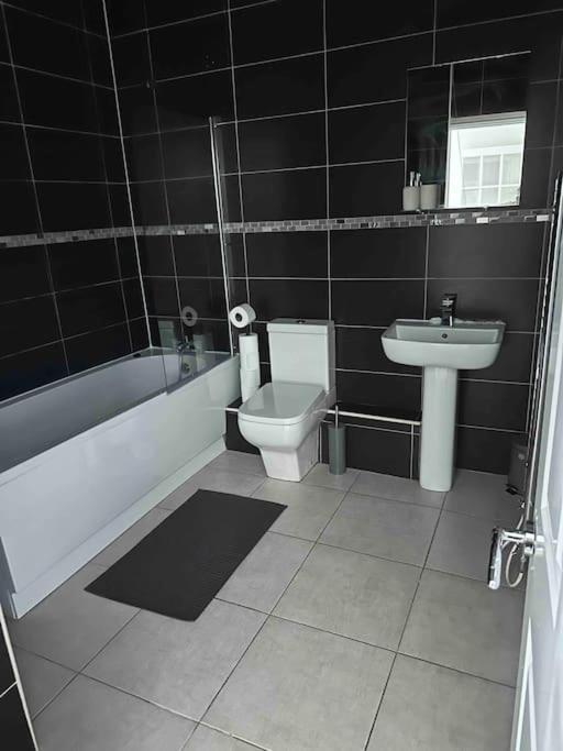 Modern Apartment, 1km From City! Apartment Newcastle upon Tyne